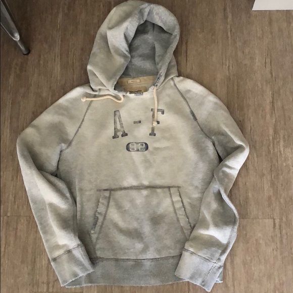 Abercrombie & Fitch Other - Abercrombie Men’s pullover sweatshirt.